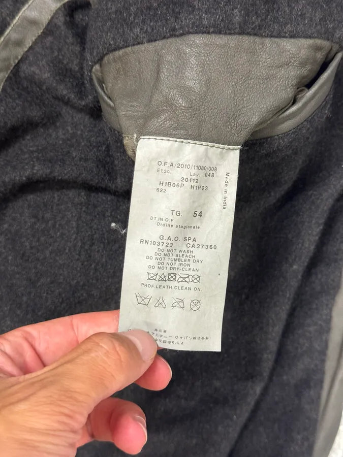 AW2011 Emporio Armani Buttoned Premium Black Leather Jacket RywvoPC 5