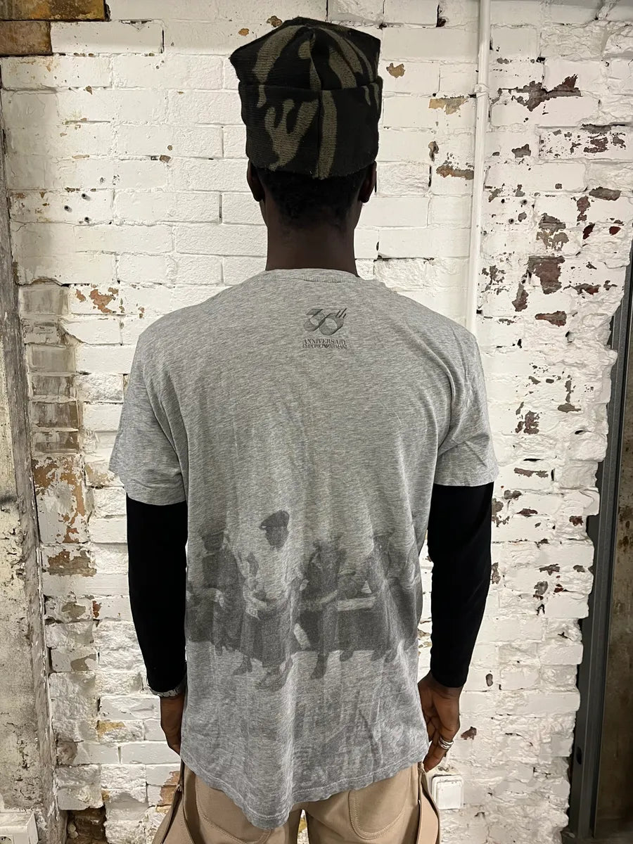 AW2011 Emporio Armani New-York Workers Grey T-Shirt kTBdIjT 2