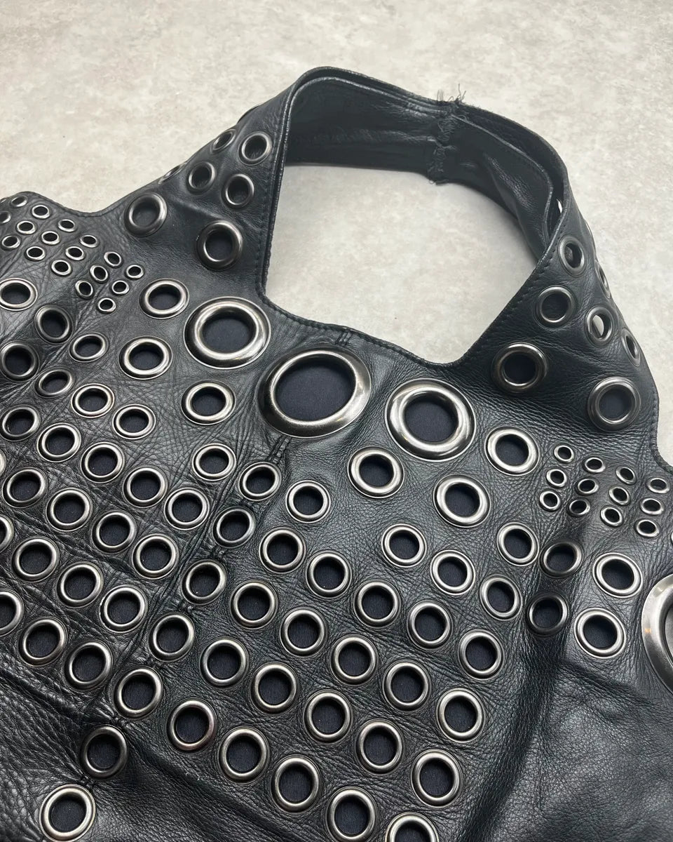 AW2011 Givenchy Black Leather Perfored Handle Bag by Riccardo Tisci ubKucuZ 3