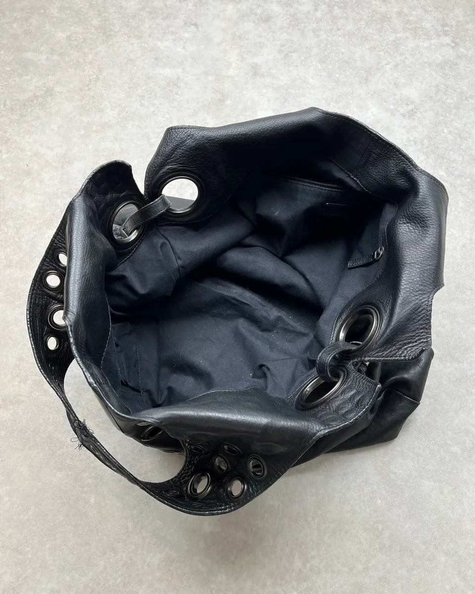 AW2011 Givenchy Black Leather Perfored Handle Bag by Riccardo Tisci ubKucuZ 7
