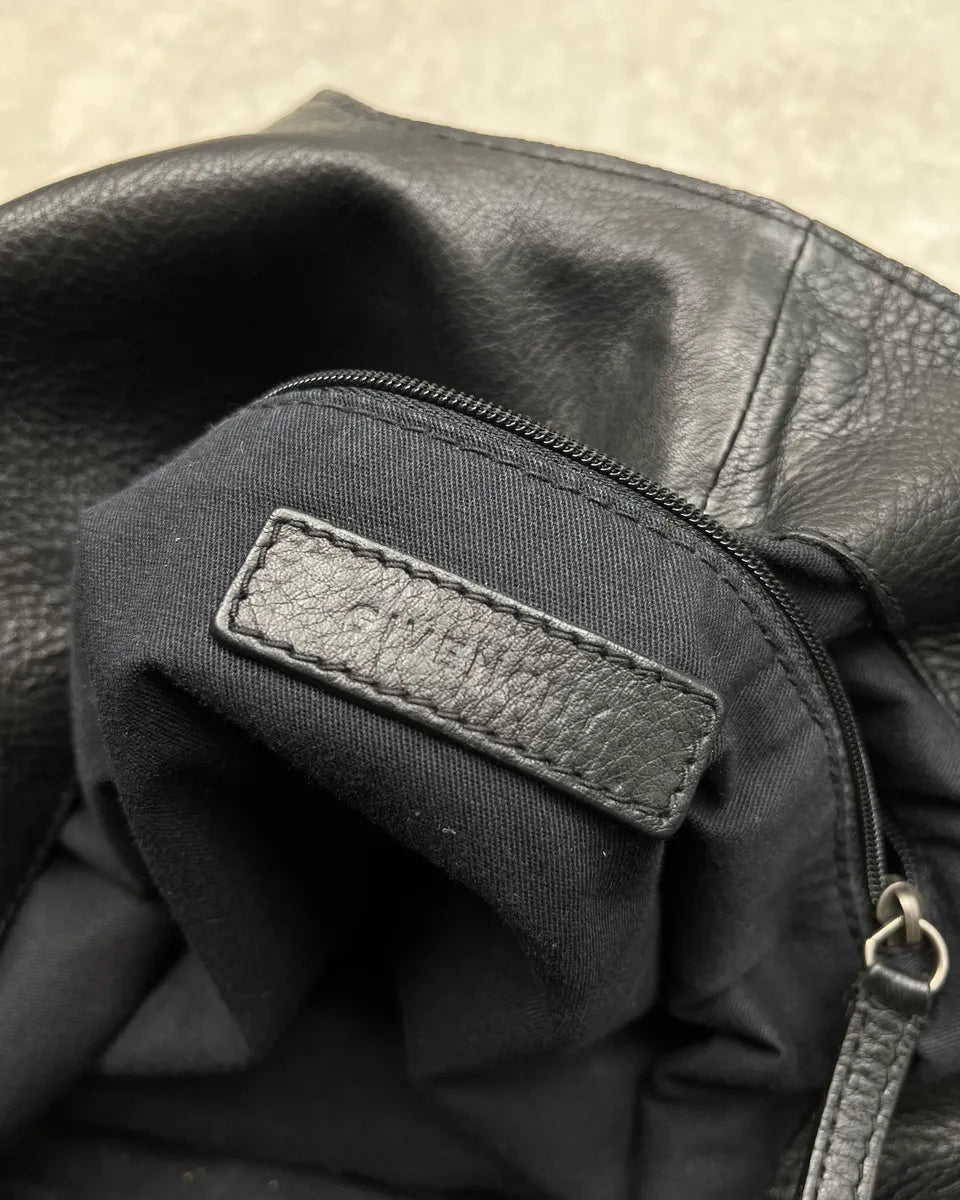 AW2011 Givenchy Black Leather Perfored Handle Bag by Riccardo Tisci ubKucuZ 8
