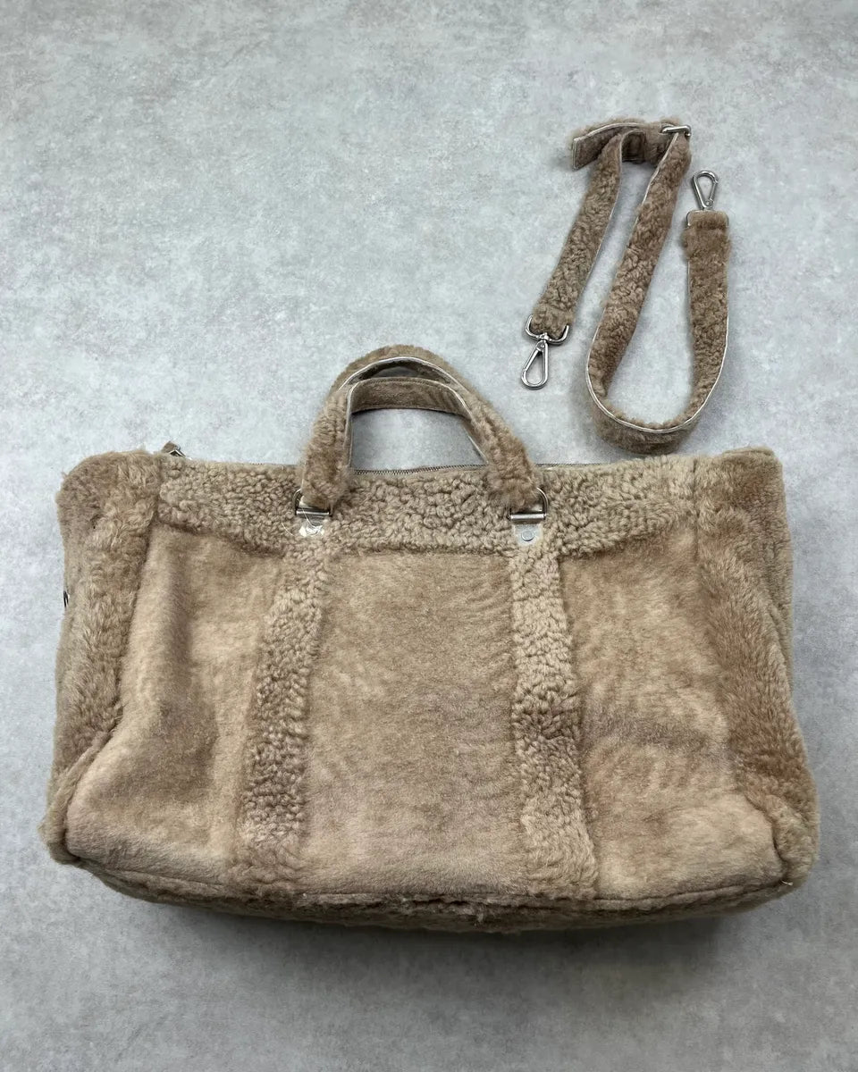 AW2012 Maison Margiela Beige Shearling Fur Crossbody Bag  vgxffDN 2