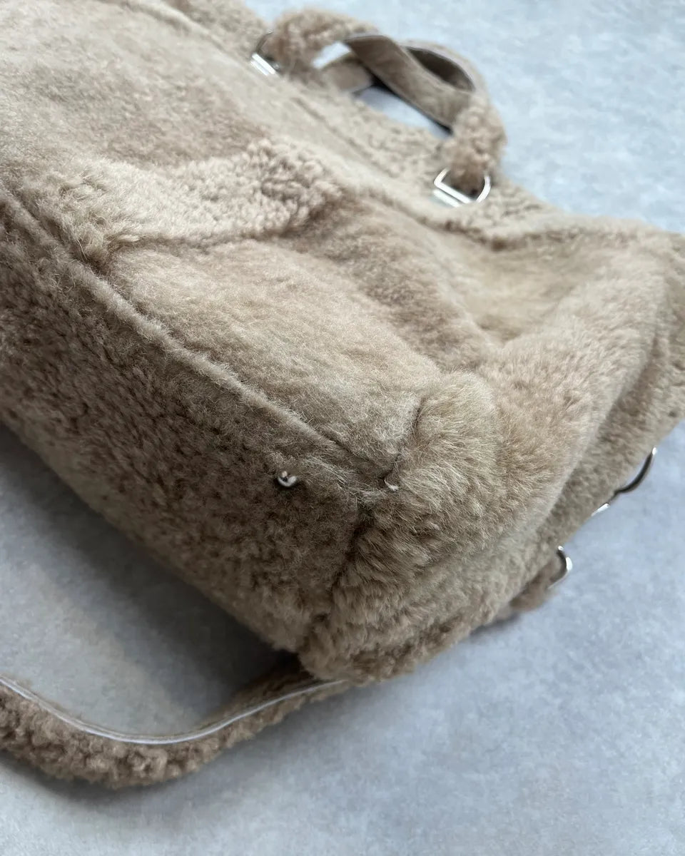AW2012 Maison Margiela Beige Shearling Fur Crossbody Bag  vgxffDN 7