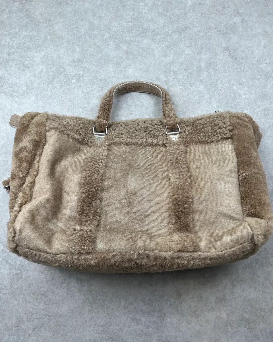 AW2012 Maison Margiela Beige Shearling Fur Crossbody Bag  vgxffDN 9