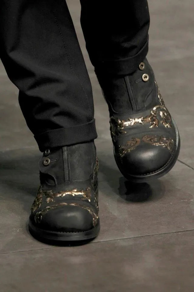 AW2013 Dolce & Gabbana Black Leather Baroque Embroidered Boots uiOWena 1