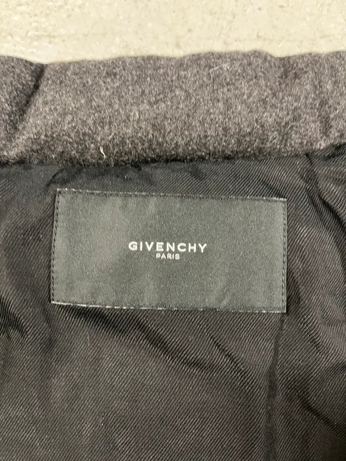 AW2013 Givenchy Grey Puffer Jacket by Riccardo Tisci EvBMLeR 9