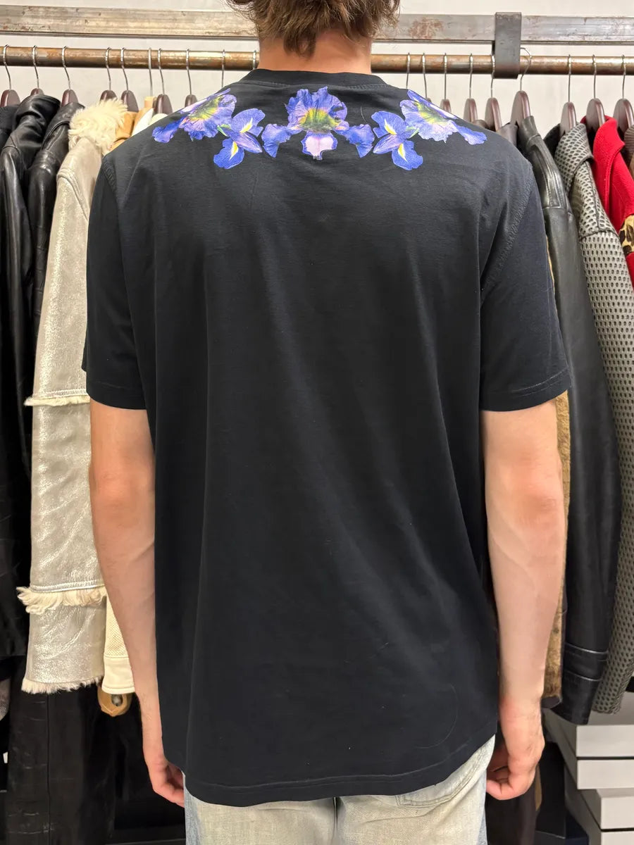 SS2013 Givenchy Star Flowers Black T-Shirt by Riccardo Tisci SS2013 Givenchy Star Flowers Black T-Shirt by Riccardo Tisci