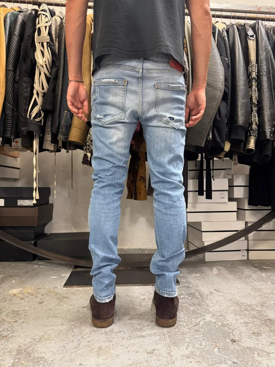 AW2014 DSquared2 Blue Distressed Patchwork Slim Denim Jeans jAxlbmN 2