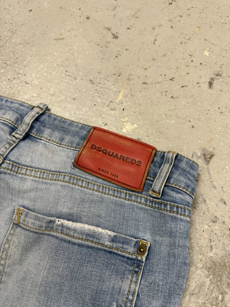 AW2014 DSquared2 Blue Distressed Patchwork Slim Denim Jeans jAxlbmN 5