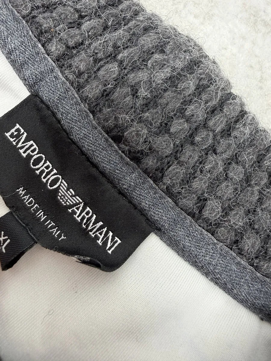 AW2014 Emporio Armani Faux Fur Trompe L’oeil Sweater LFhZvAF 6
