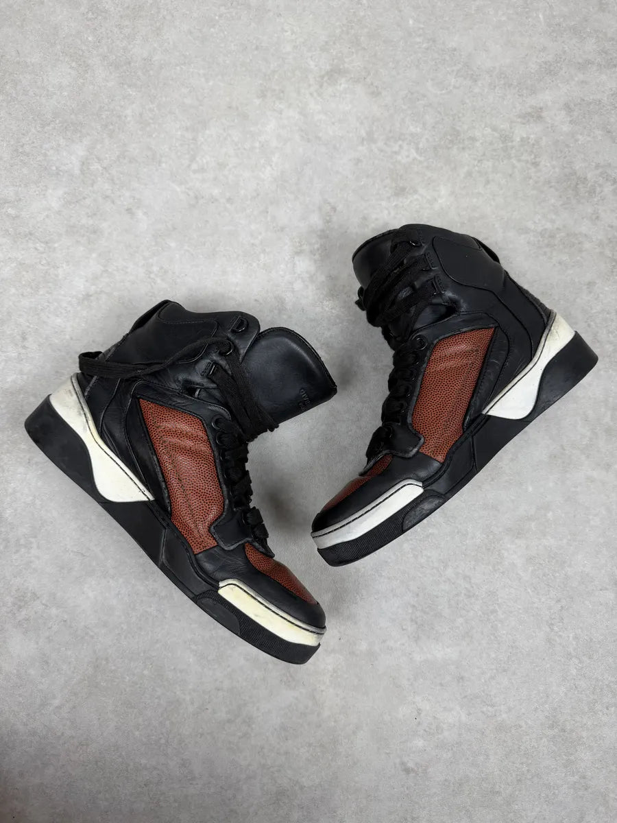 AW2014 Givenchy Brown & Black Tyson High Sneakers KhDPgwG 4