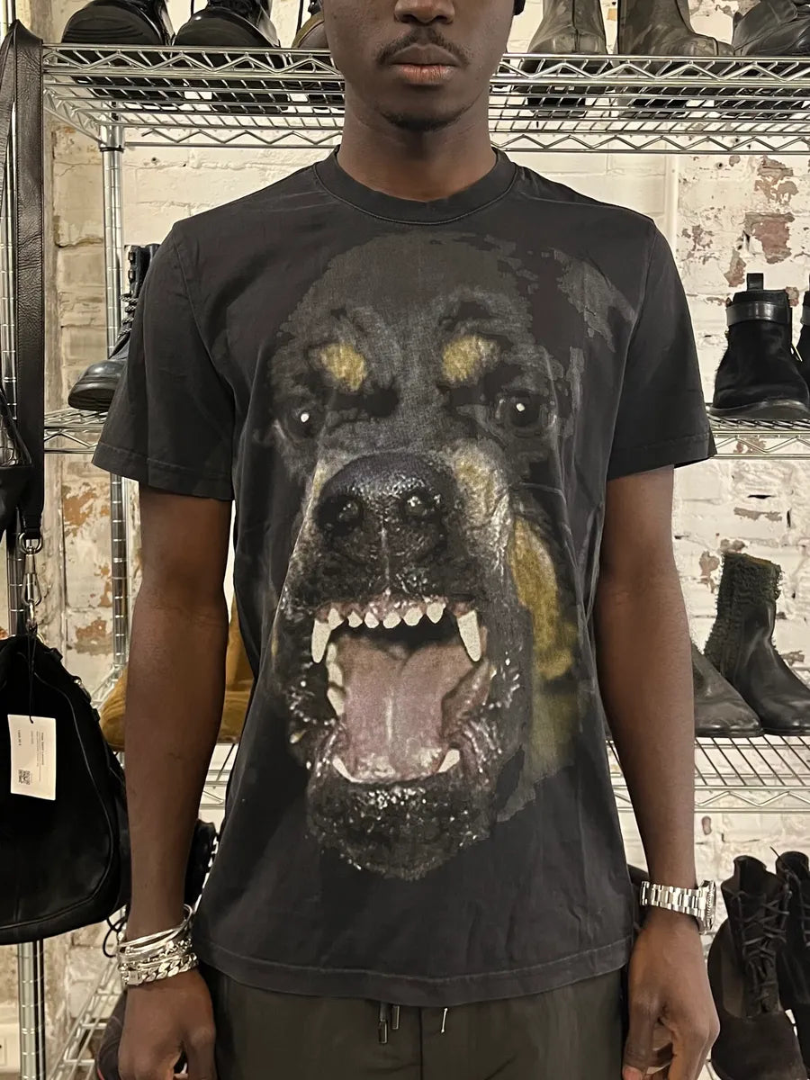 AW2014 Givenchy Rottweiler Black T-Shirt by Riccardo Tisci IufZYtA 1