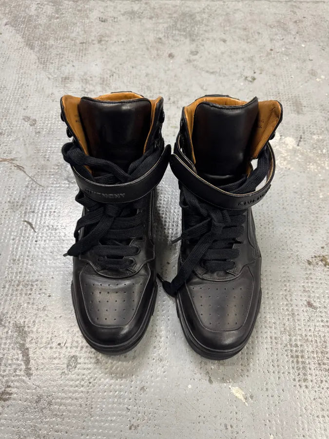 AW2014 Givenchy Tyson Black High Leather Sneakers by Riccardo Tisci tXIWAYz 1