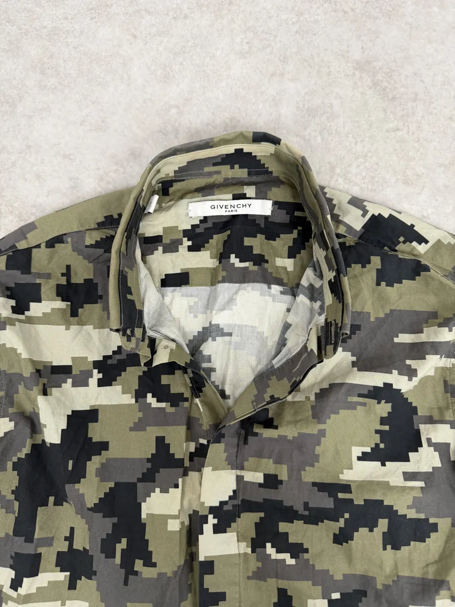 AW2015 Givenchy Camo Green Shirt by Riccardo Tisci WFBvguw 12