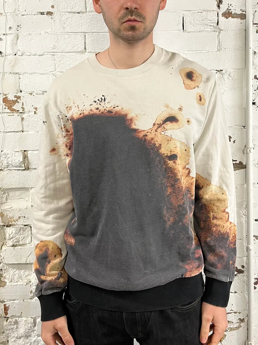 AW2015 Givenchy Volcano Deconstructed Sweater by Riccardo Tisci bCzOWCb 1