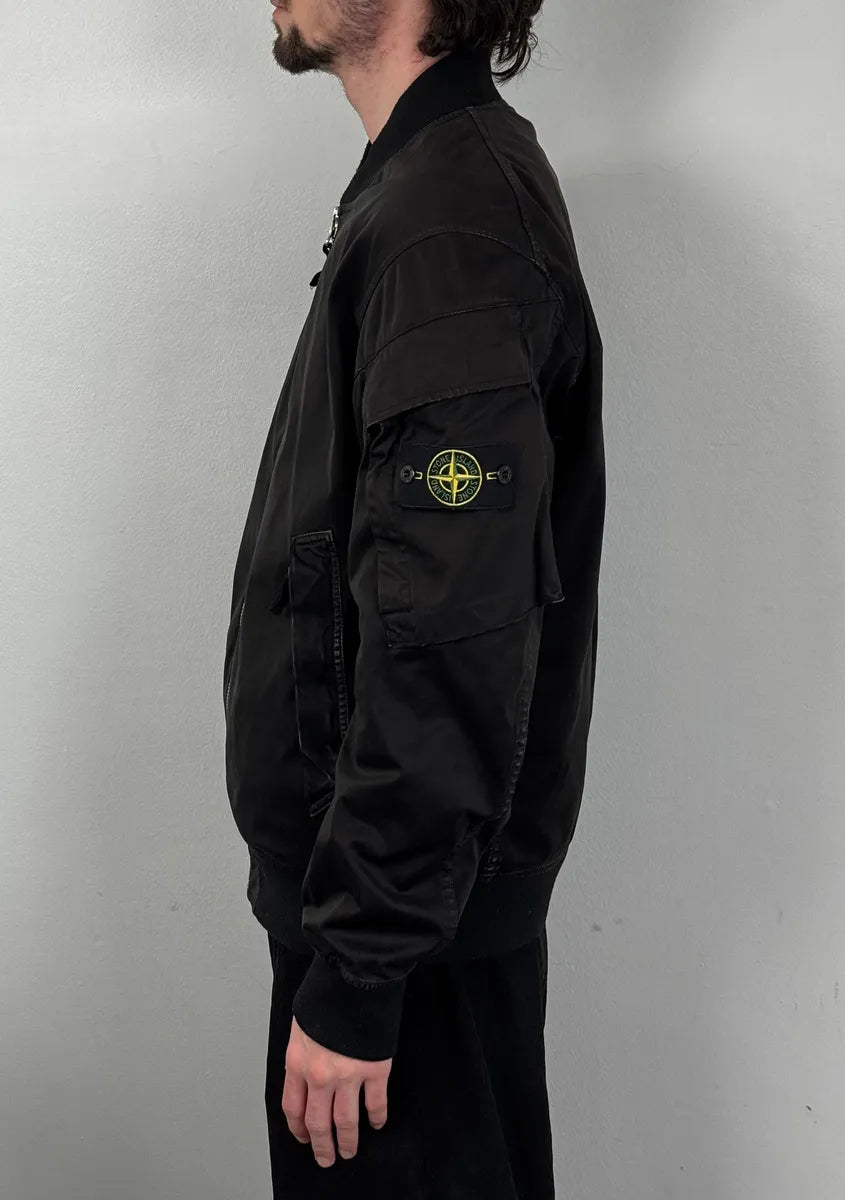 AW2015 Stone Island Black Minimalist Bomber Jacket AEyEErY 2