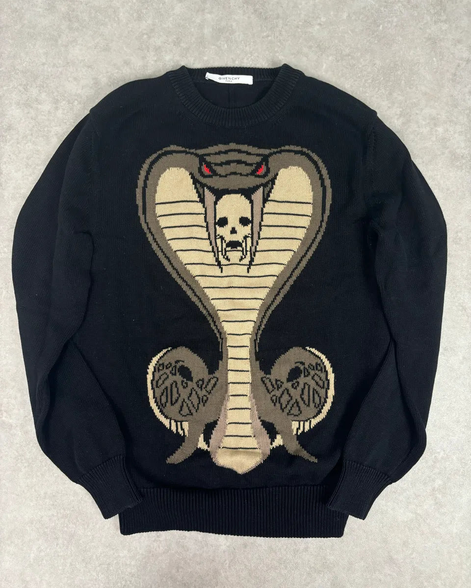 AW2016 Givenchy Black Cobra Sweater by Ticcardo Tisci HNULwtE 2