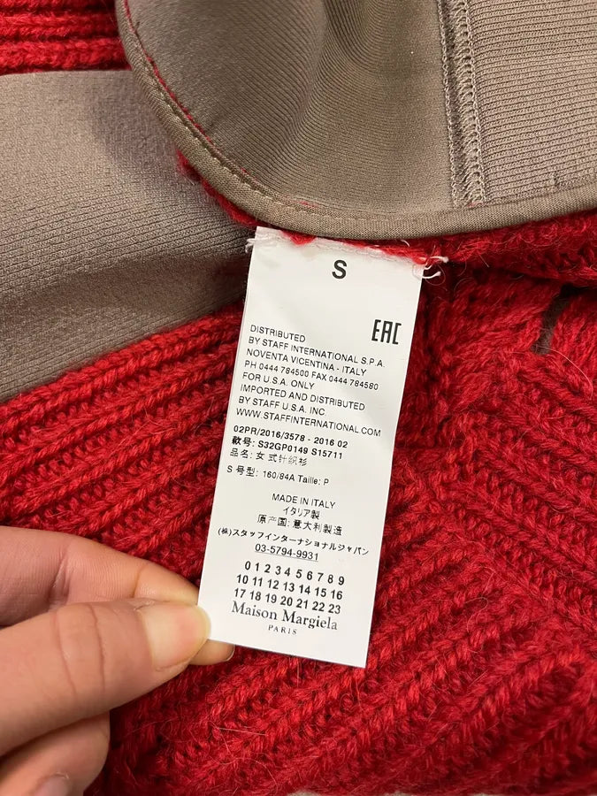 AW2016 Maison Margiela Deconstructed Perforated Red Sweater RgkxZOW 8
