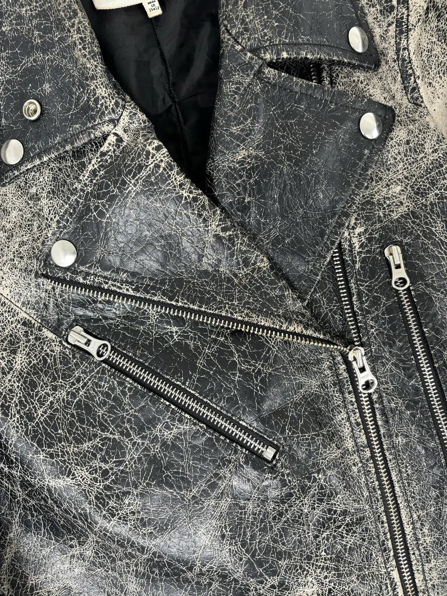 AW2016 Margiela MM6 crack-effect leather biker jacket. FVctnfx 9