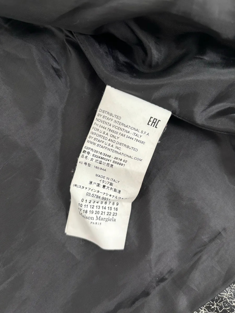 AW2016 Margiela MM6 crack-effect leather biker jacket. FVctnfx 11