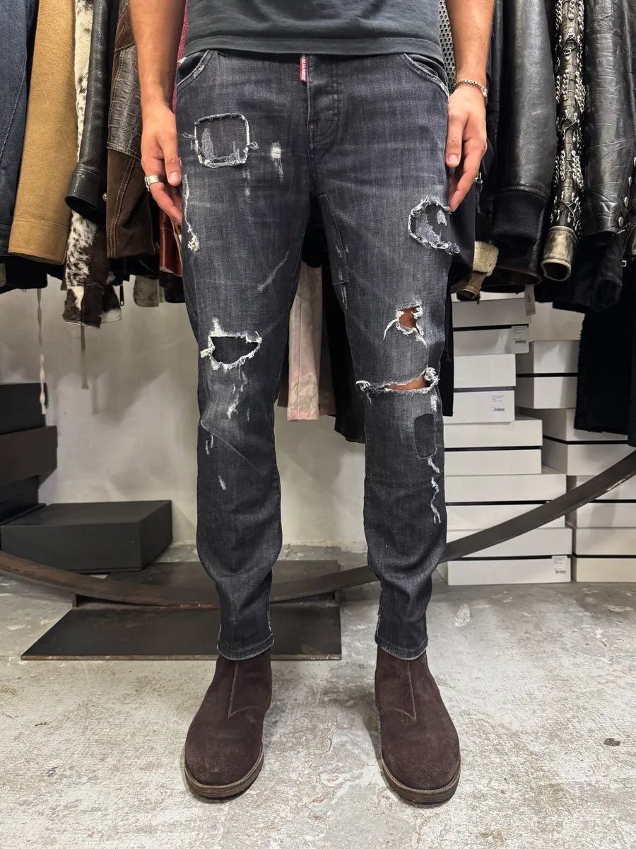 AW2017 DSquared2 Grey Distressed Denim Jeans dbCXNGz 0