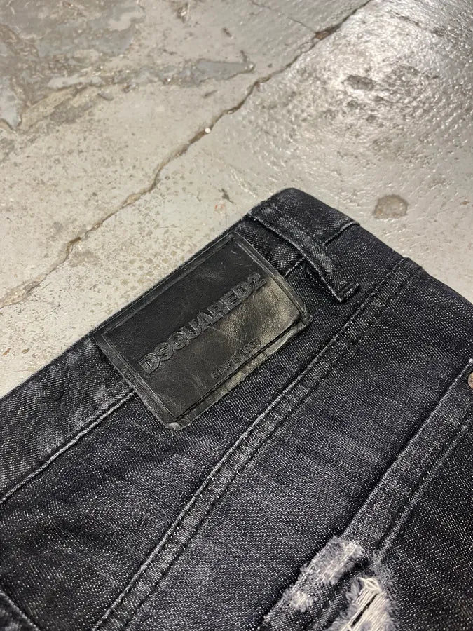 AW2017 DSquared2 Grey Distressed Denim Jeans dbCXNGz 9