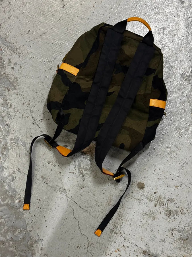 AW2017 Louis Vuitton X Supreme Khaki Camo Monogram Backpack dWXoJdI 13