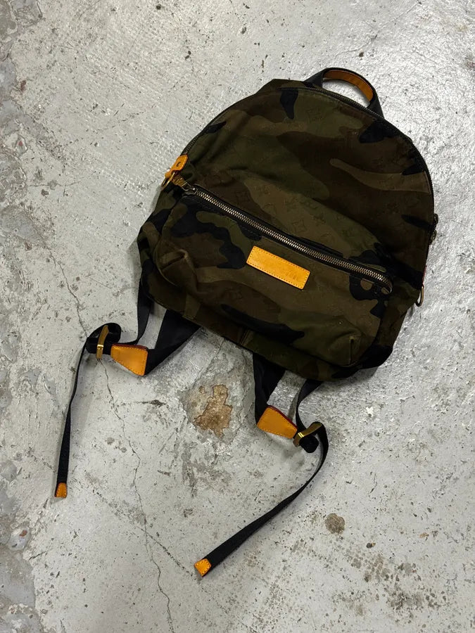 AW2017 Louis Vuitton X Supreme Khaki Camo Monogram Backpack dWXoJdI 12