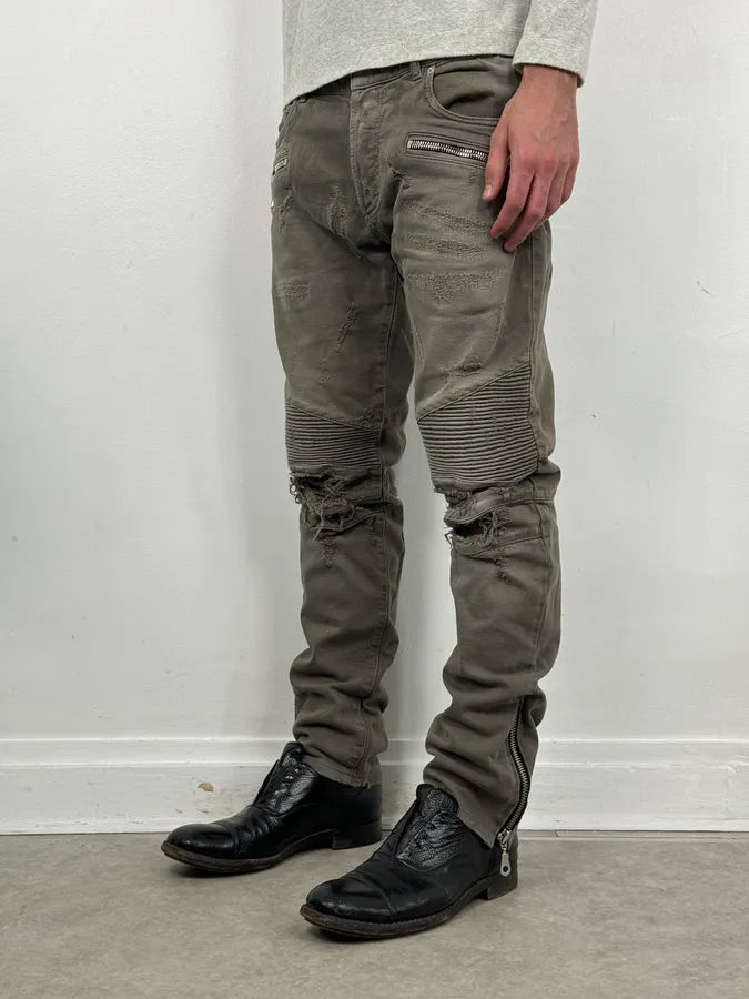 AW2018 Balmain Grey Distressed Skinny Biker Jeans mfObApe 2