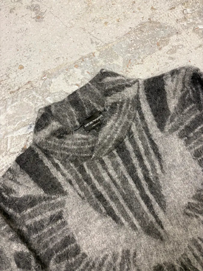 AW2018 Emporio Armani Grey Geometric Mohair Sweater ZXOkKyV 5
