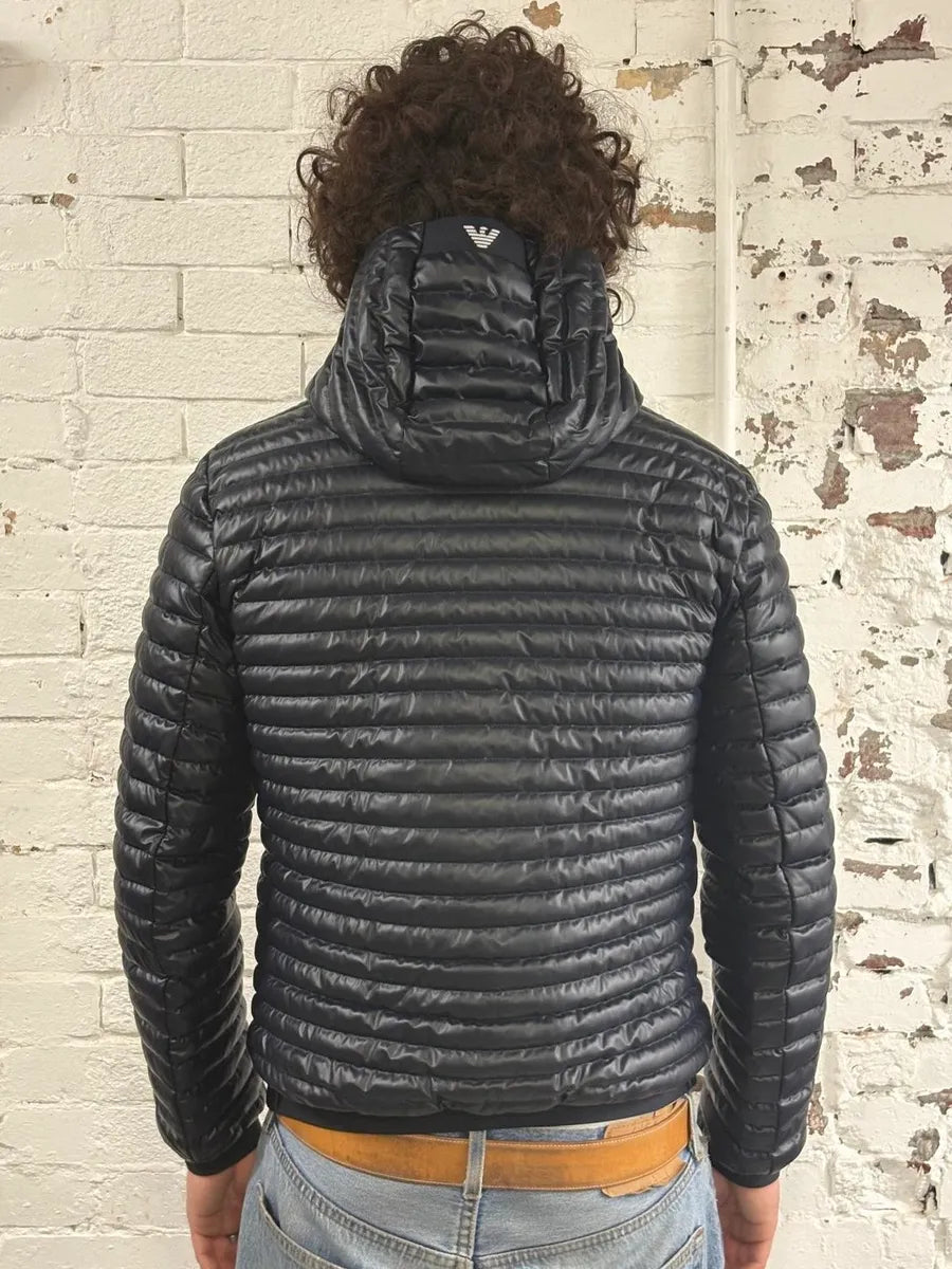 AW2018 Emporio Armani Quilted Navy Puffer Jacket JvfsOTY 2