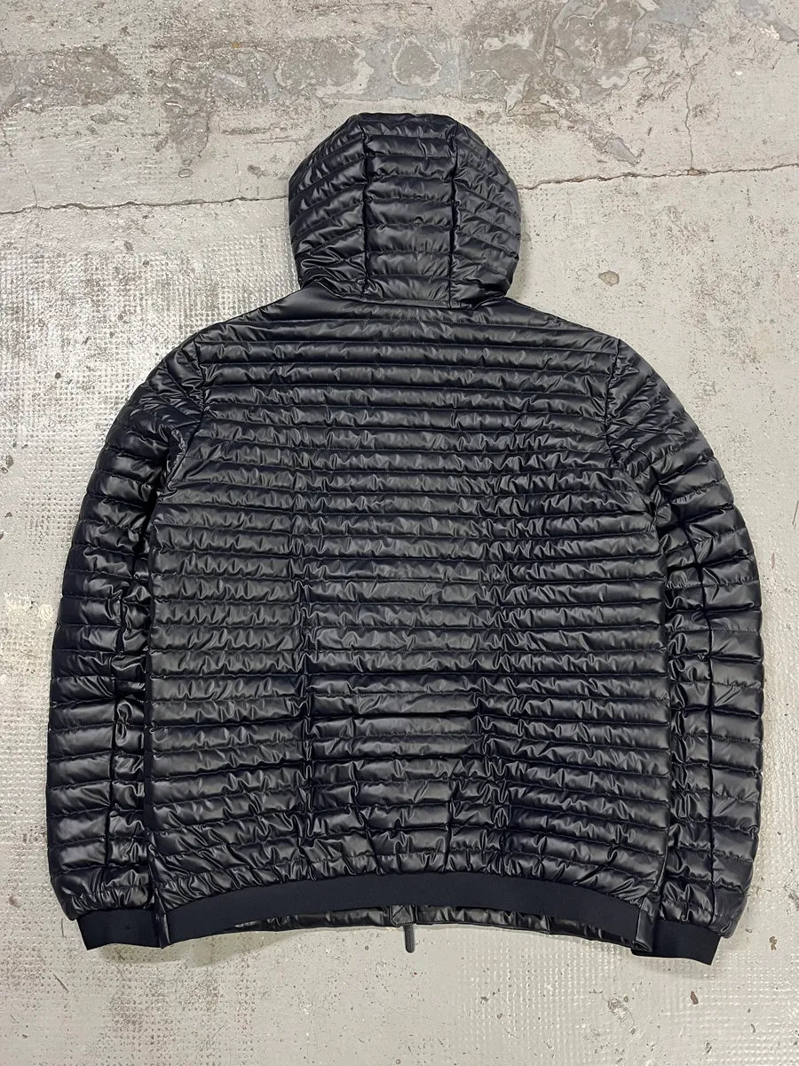 AW2018 Emporio Armani Quilted Navy Puffer Jacket JvfsOTY 6