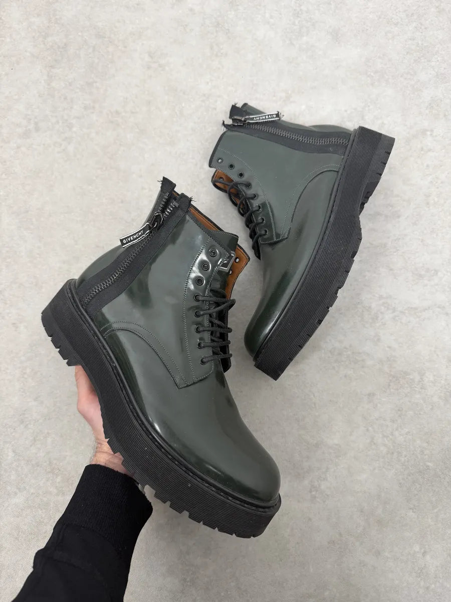 AW2018 Givenchy Green Leather Utility Combat Boots cHWJLug 0