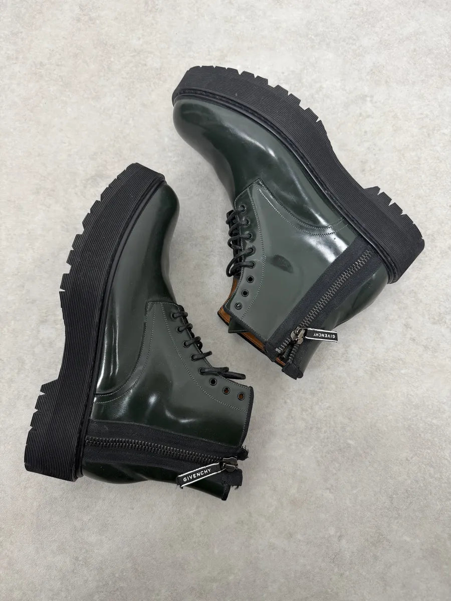 AW2018 Givenchy Green Leather Utility Combat Boots cHWJLug 3