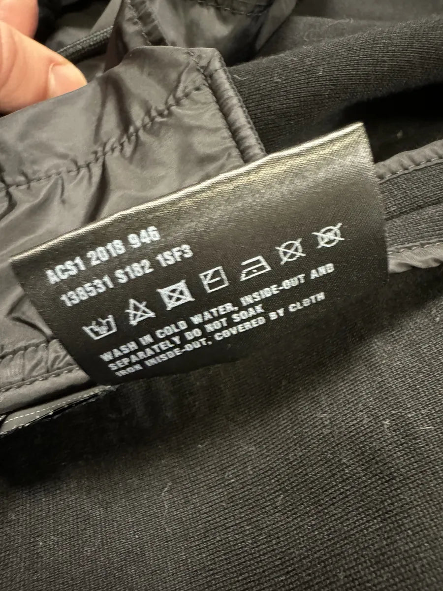 AW2018 Prada Graphic Logo Black Sweatshirt (M) fgDdfog 7