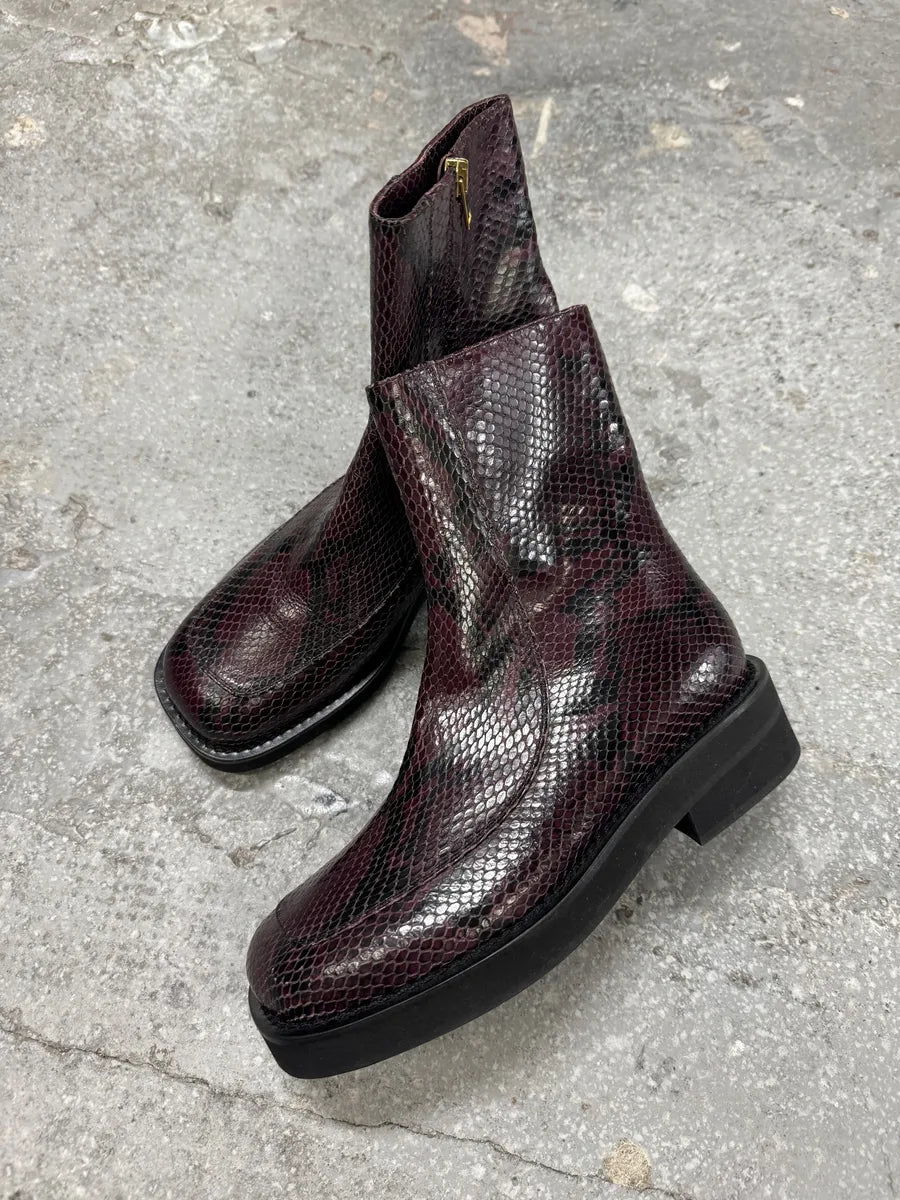 AW2019 Marni Purple & Black Python Leather Boots (37eu/us5) 0