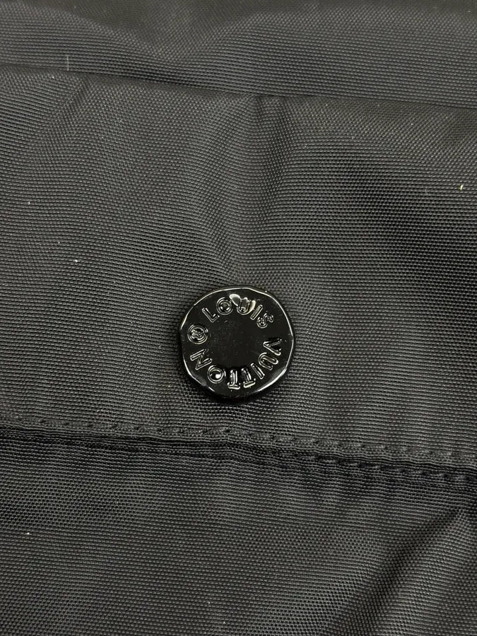 AW2020 Louis Vuitton Black Multi Pockets Nylon Jacket dNdsJZy 13