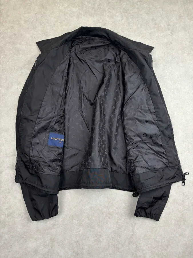 AW2020 Louis Vuitton Black Multi Pockets Nylon Jacket dNdsJZy 6