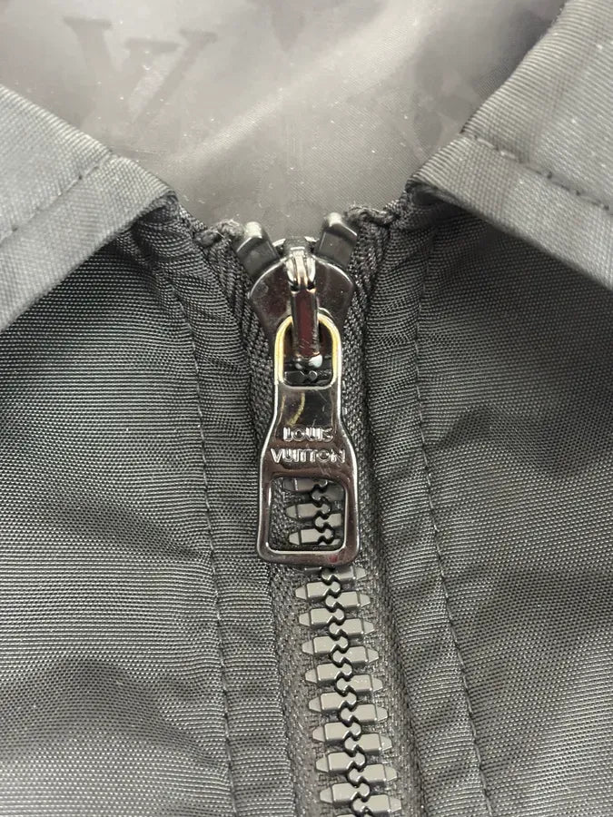 AW2020 Louis Vuitton Black Multi Pockets Nylon Jacket yyjVcHY 8