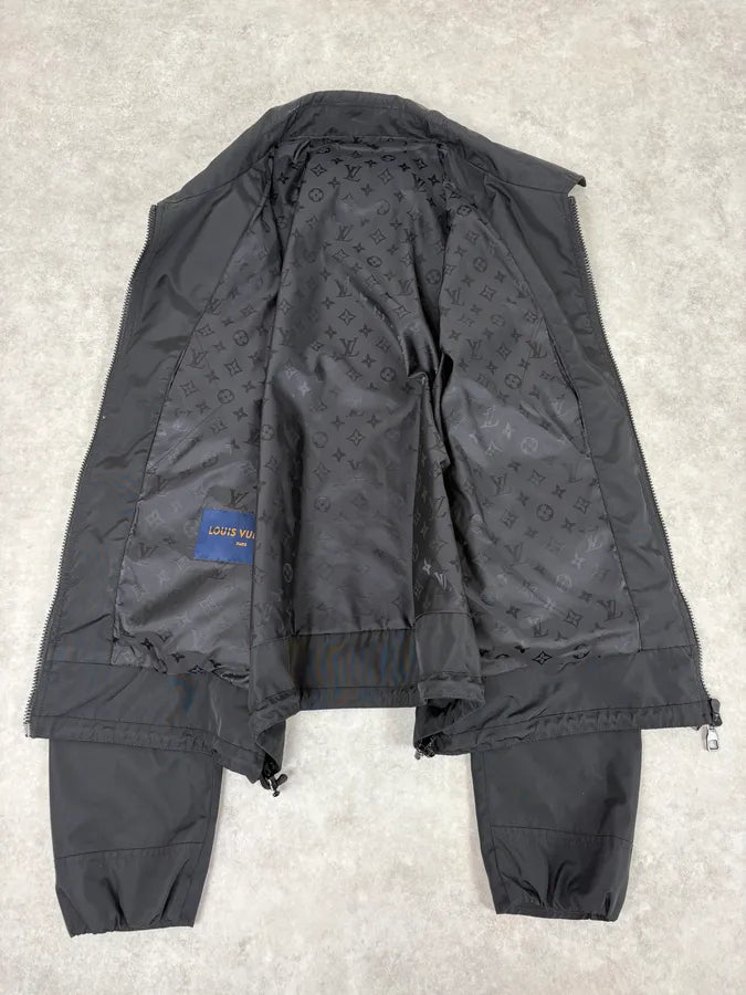 AW2020 Louis Vuitton Black Multi Pockets Nylon Jacket yyjVcHY 5
