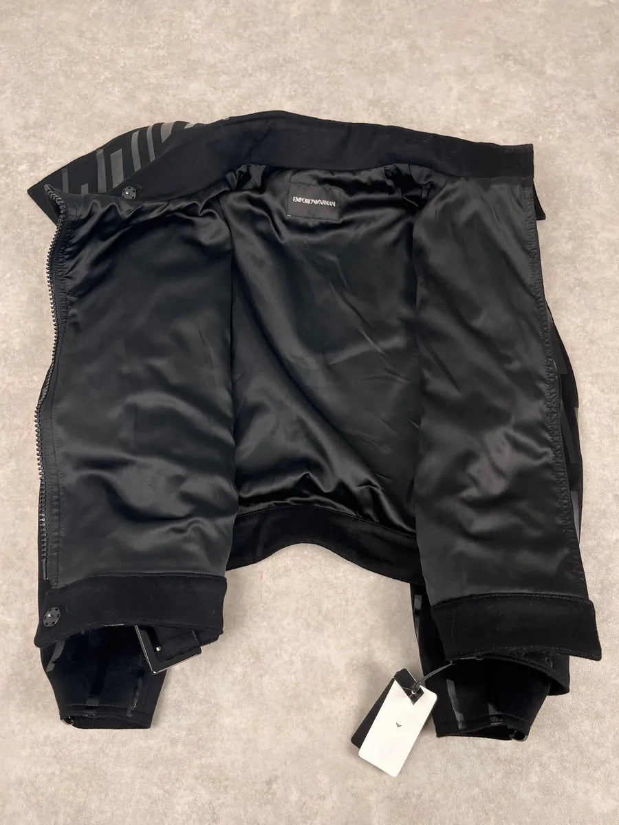 AW2022 Emporio Armani Black Asymmetrical Zip Cropped Bomber Jacket tApXHki 8