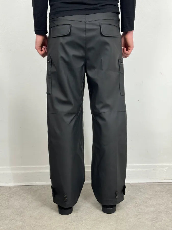 AW2022 Emporio Armani Black Eco Leather Cargo Pants TKnybcV 4