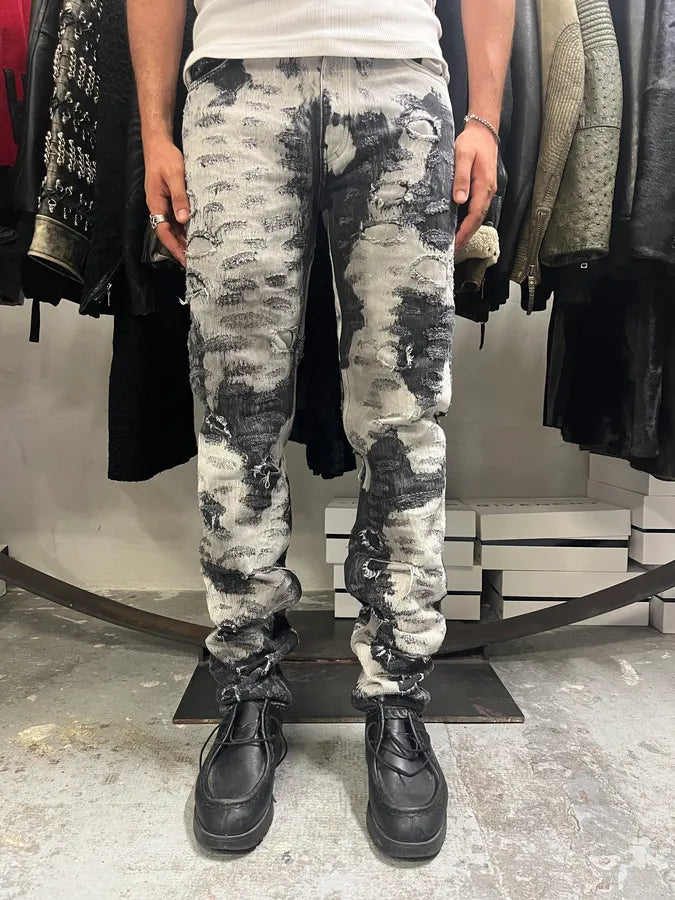 AW2022 Givenchy Distressed Monochrome Slim Jeans agKwNSB 1