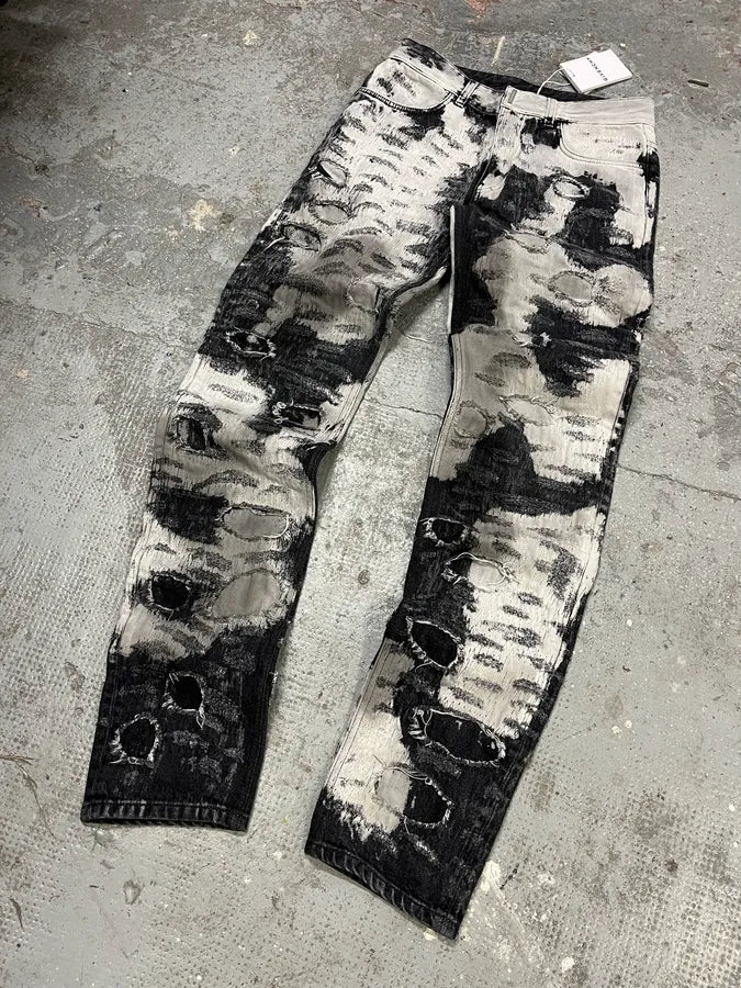 AW2022 Givenchy Distressed Monochrome Slim Jeans agKwNSB 3