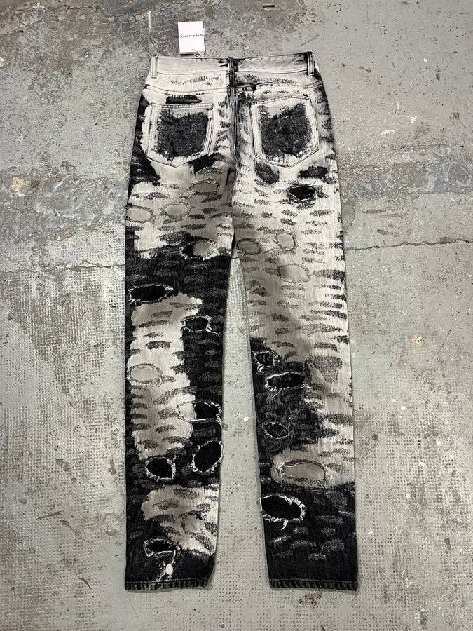 AW2022 Givenchy Distressed Monochrome Slim Jeans agKwNSB 5