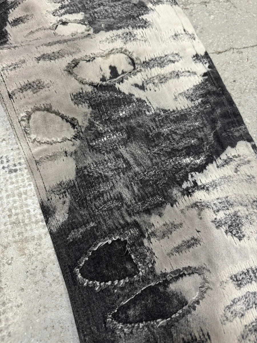 AW2022 Givenchy Distressed Monochrome Slim Jeans  CyYYXfb 13