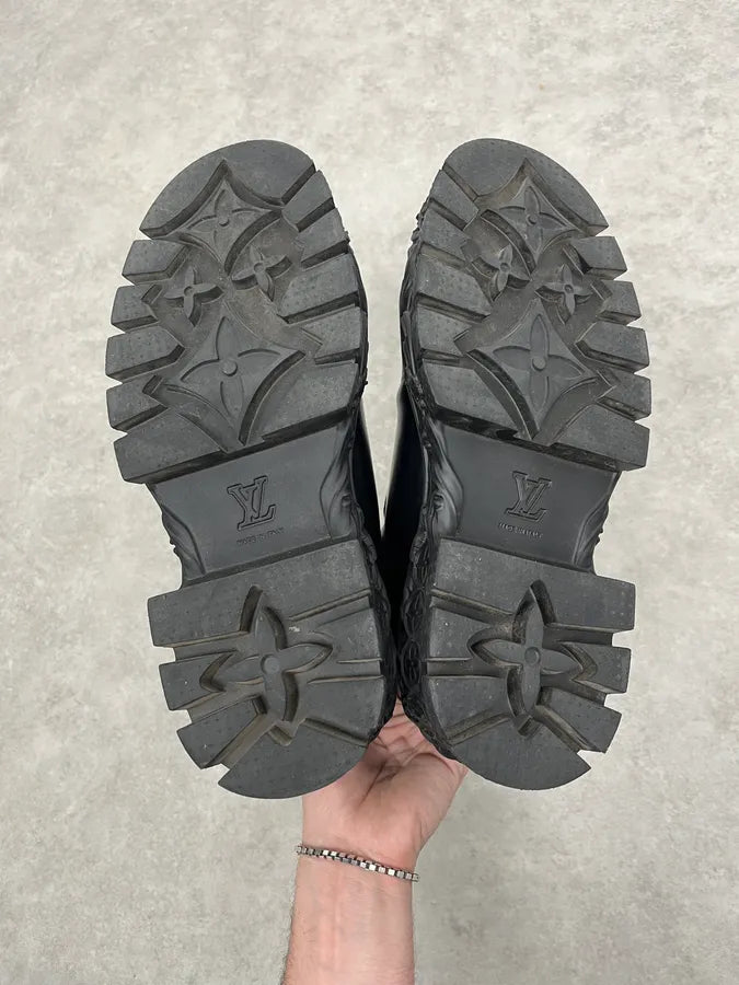 AW2022 Louis Vuitton Ornamented Sole Black Boots ZJIwjUl 6