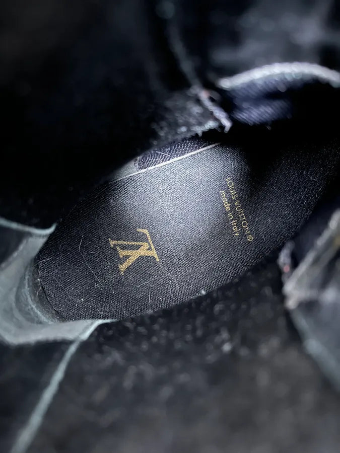 AW2022 Louis Vuitton Ornamented Sole Black Boots ZJIwjUl 8