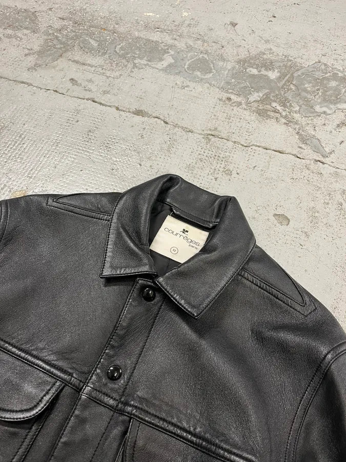 AW2023 Courrèges Worker Black Minimalist Leather Black OacreWy 4