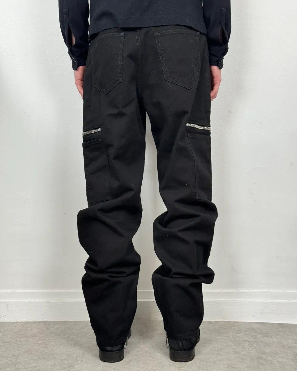 AW2023 Givenchy Black Cargo Pants by Matthew Williams kVHZmik 2